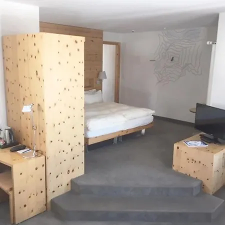 Отель 3100 Kulmhotel Gornergrat Церматт